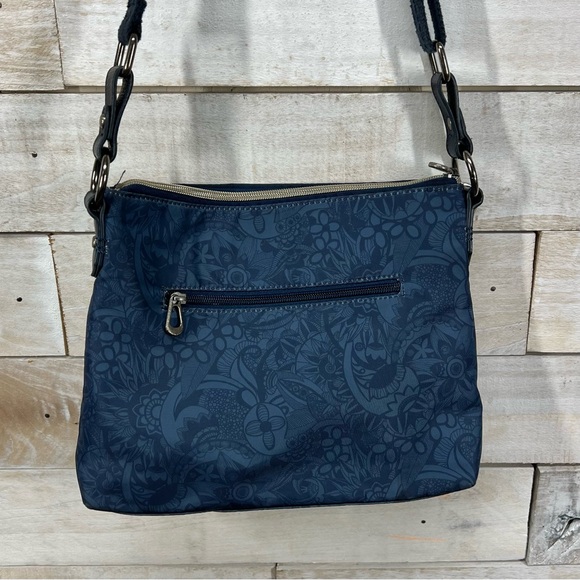 Sakroots Crossbody Purse Artist Circle Repreve Ecotwill Blue Floral‎ Adjustable - Picture 6 of 12